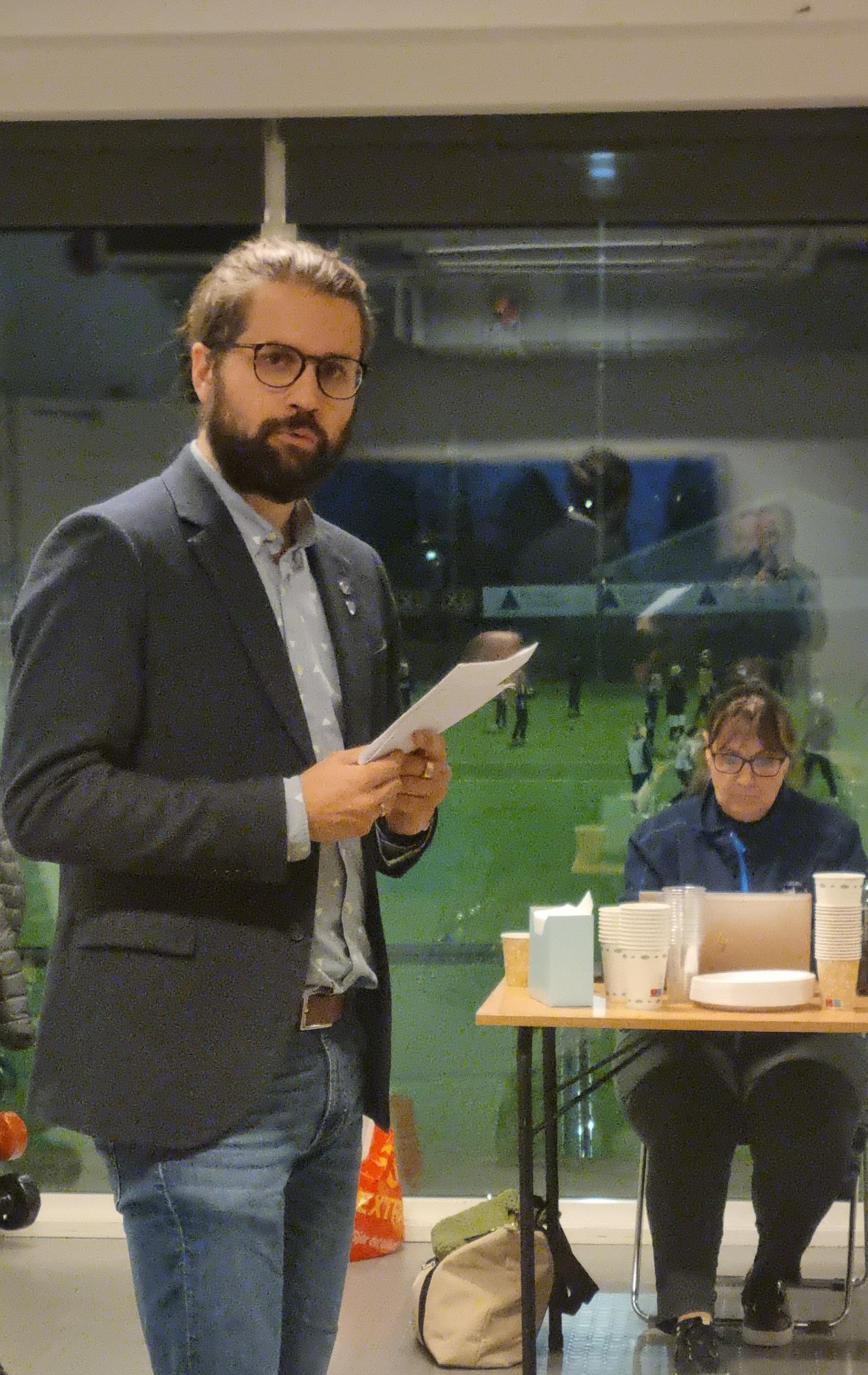 Trygve Børsting holdt innlegg.jpg